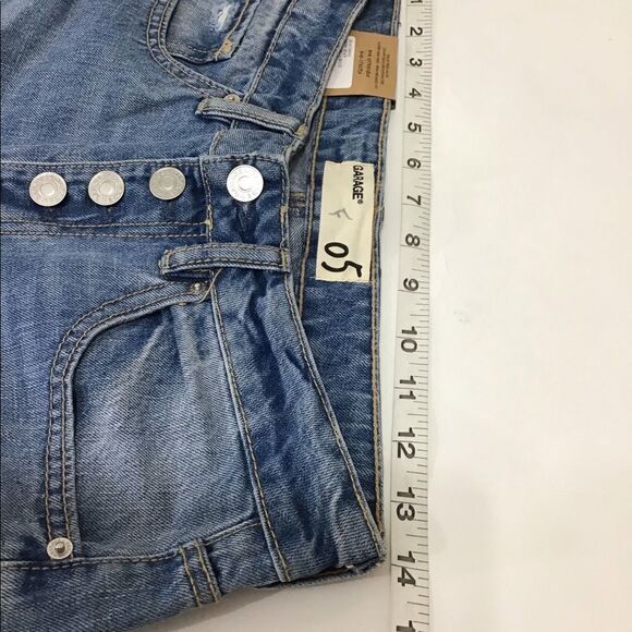 Garage Distressed MOM Straight Leg Jeans New With Tag Size 5 Junior - Picture 4 of 9